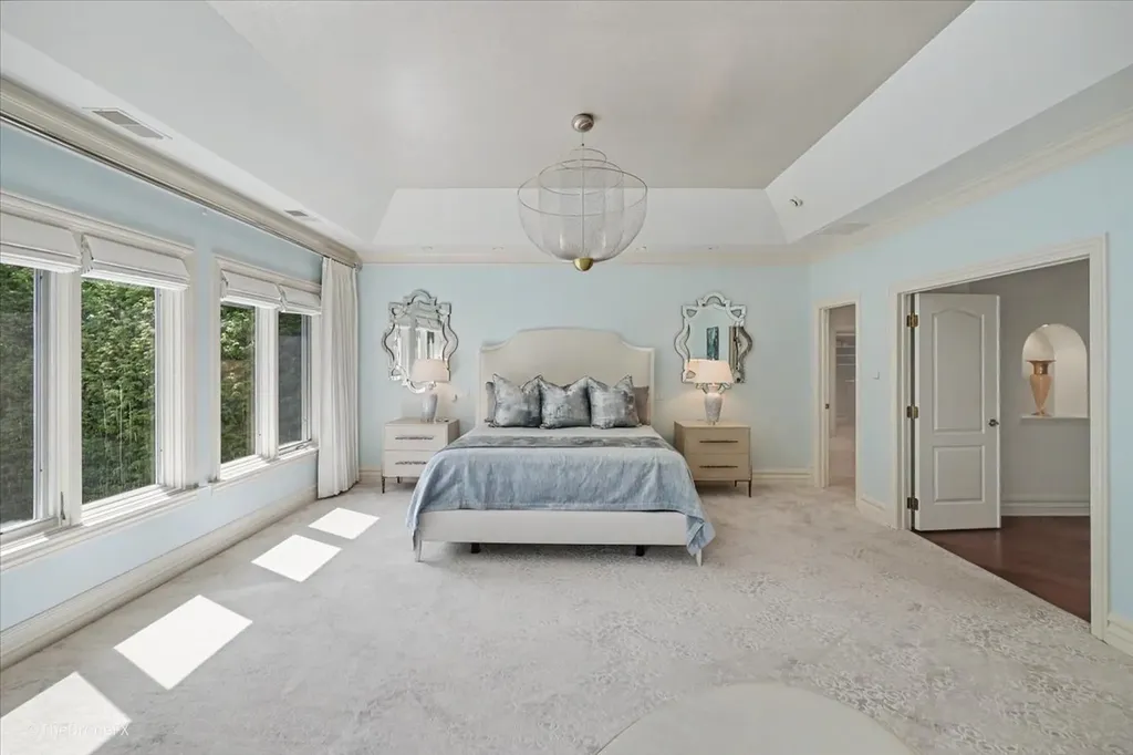 12 Carlisle Drive Oak Brook IL 60523
