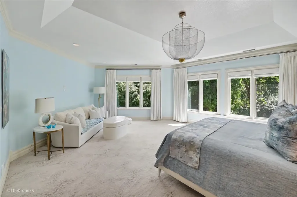 12 Carlisle Drive Oak Brook IL 60523