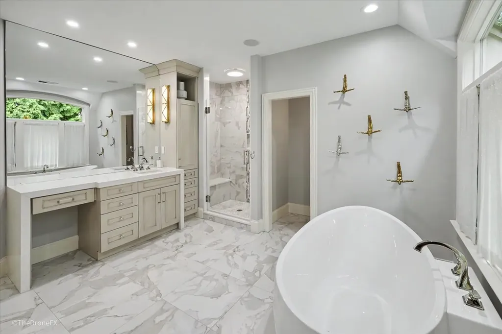 12 Carlisle Drive Oak Brook IL 60523