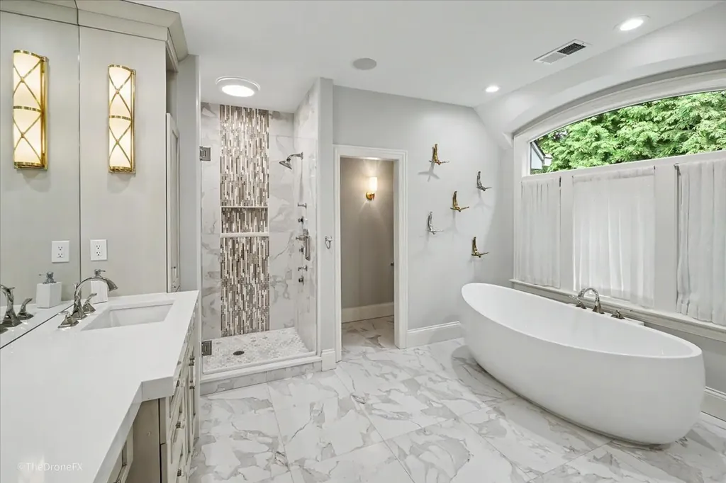 12 Carlisle Drive Oak Brook IL 60523