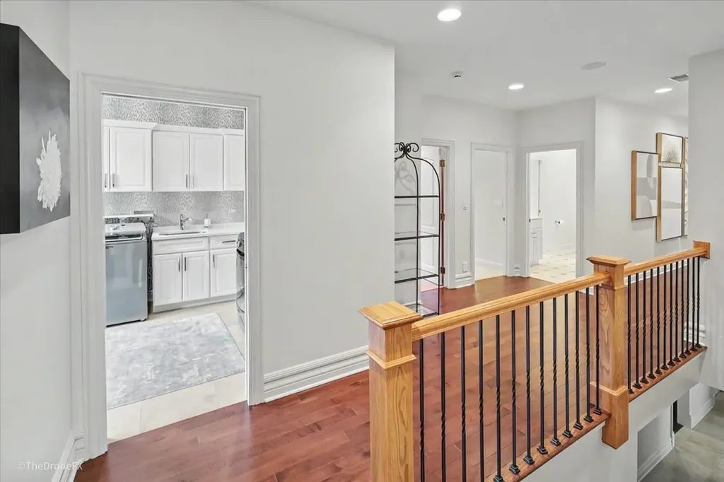 12 Carlisle Drive Oak Brook IL 60523