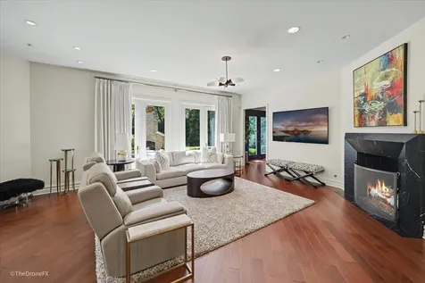 12 Carlisle Drive Oak Brook IL 60523
