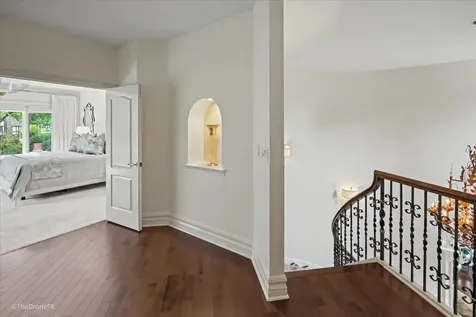 12 Carlisle Drive Oak Brook IL 60523