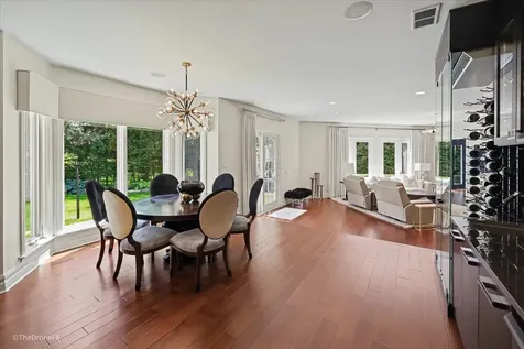 12 Carlisle Drive Oak Brook IL 60523