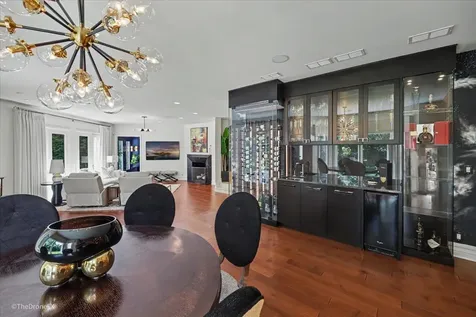 12 Carlisle Drive Oak Brook IL 60523