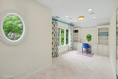 12 Carlisle Drive Oak Brook IL 60523