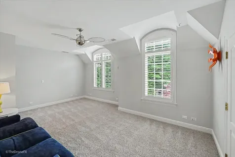 12 Carlisle Drive Oak Brook IL 60523