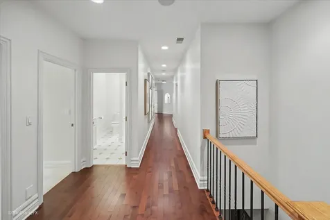 12 Carlisle Drive Oak Brook IL 60523