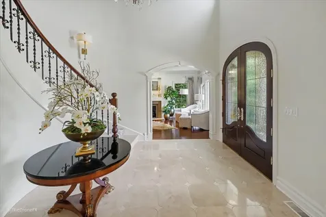 12 Carlisle Drive Oak Brook IL 60523