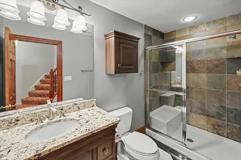 12 Carlisle Drive Oak Brook IL 60523