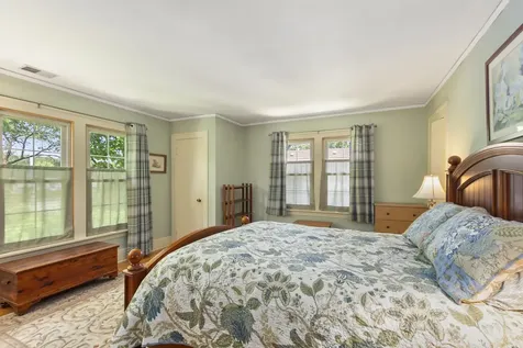 1146 Douglas Avenue Flossmoor IL 60422