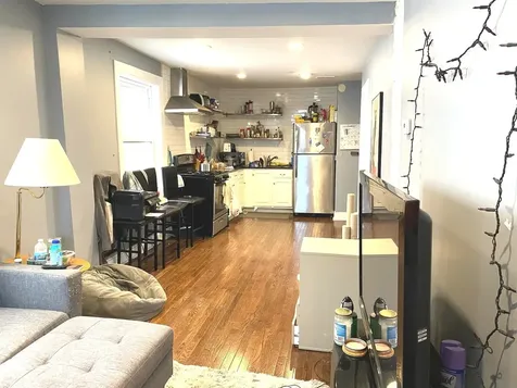 1014 West 19th Street Chicago IL 60608