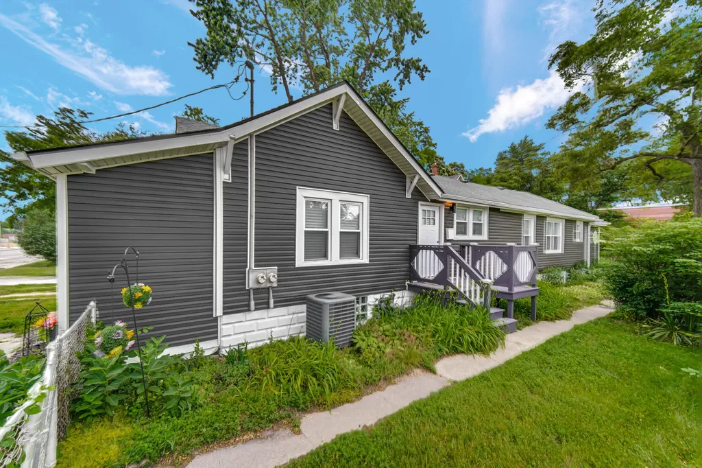 14135 Lincoln Avenue Dolton IL 60419