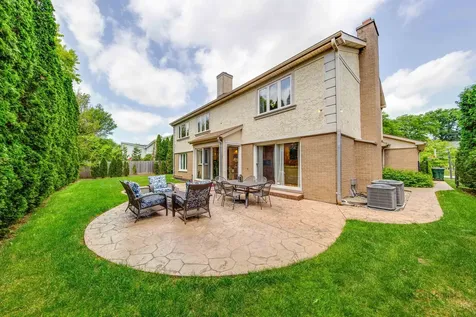 3903 Kiess Drive Glenview IL 60026