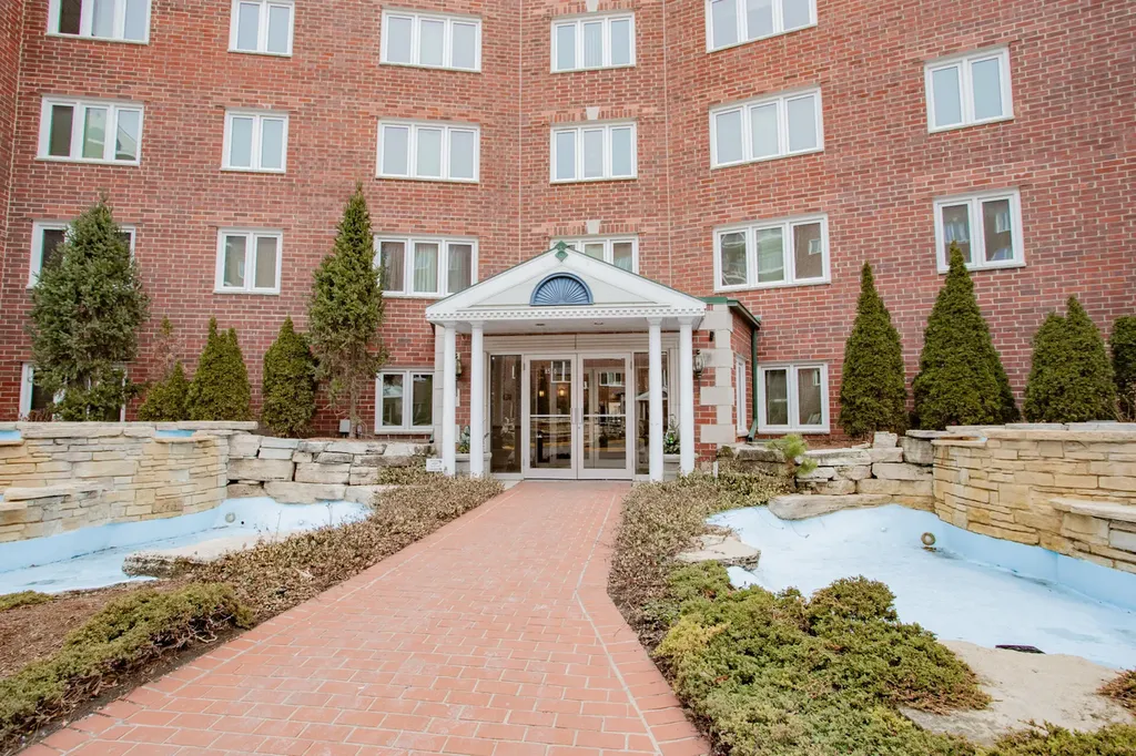 8540 West Foster Avenue Norridge IL 60706