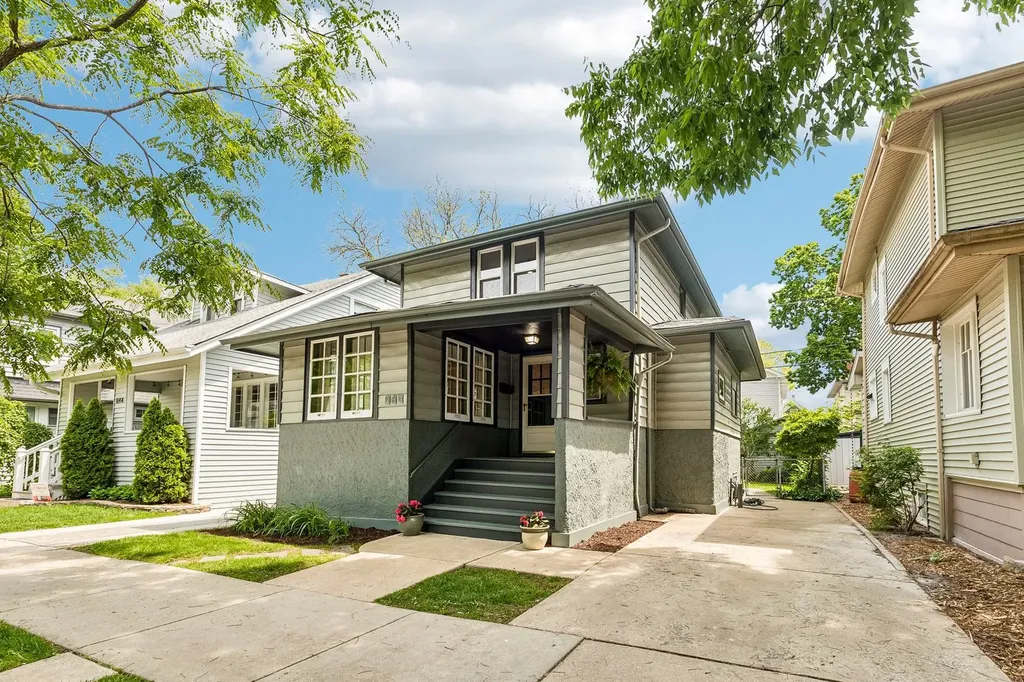 848 Carpenter Avenue Oak Park IL 60304
