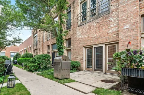 1100 West Cornelia Avenue Chicago IL 60657