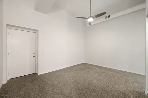 1100 West Cornelia Avenue Chicago IL 60657