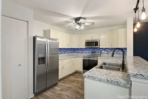 2313 Silverstone Drive Carpentersville IL 60110