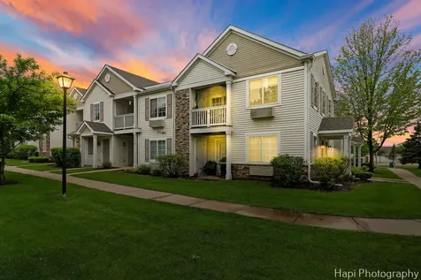 2313 Silverstone Drive Carpentersville IL 60110