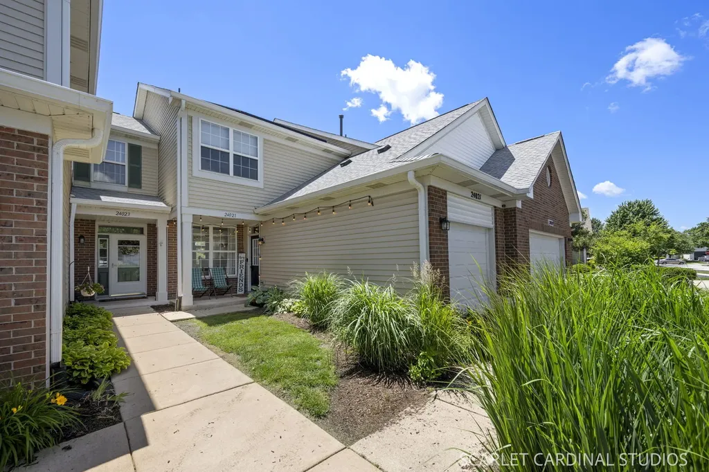 24021 West Pear Tree Circle Plainfield IL 60585