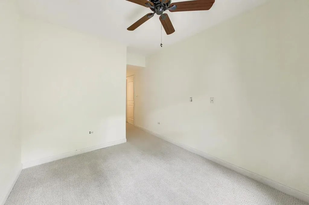 1624 West Grace Street Chicago IL 60613