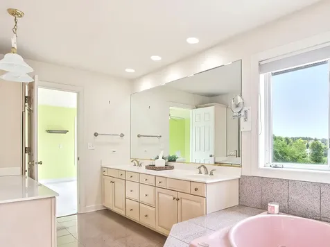 10711 Bull Valley Drive Woodstock IL 60098