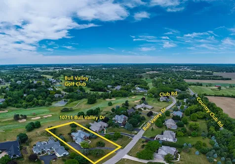 10711 Bull Valley Drive Woodstock IL 60098