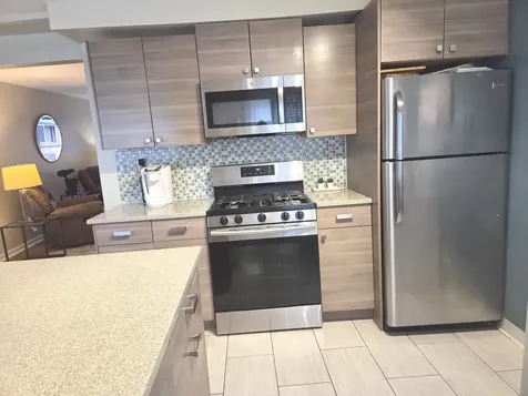 1236 West Farwell Avenue Chicago IL 60626