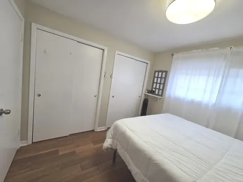 1236 West Farwell Avenue Chicago IL 60626