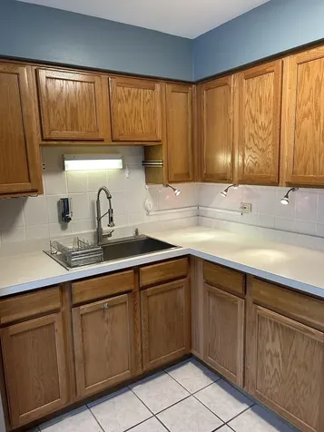 10805 South Pulaski Road Chicago IL 60655