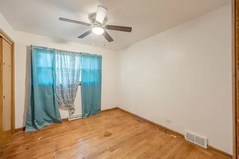 14446 Minerva Avenue Dolton IL 60419