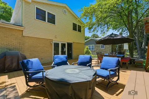 619 East Bauer Road Naperville IL 60563