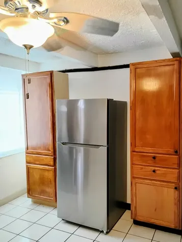 827 East 48th Street Chicago IL 60615
