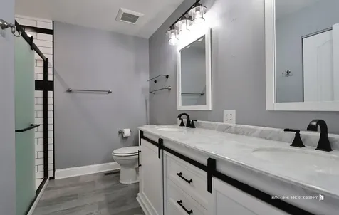 2890 Glacier Way Wauconda IL 60084