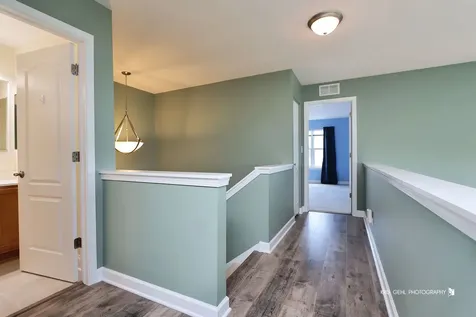 2890 Glacier Way Wauconda IL 60084