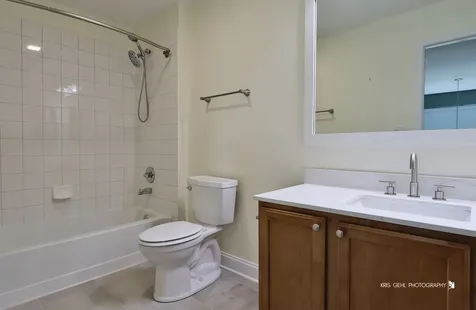 2890 Glacier Way Wauconda IL 60084