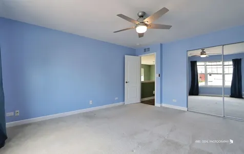 2890 Glacier Way Wauconda IL 60084