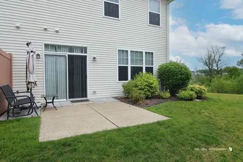 2890 Glacier Way Wauconda IL 60084