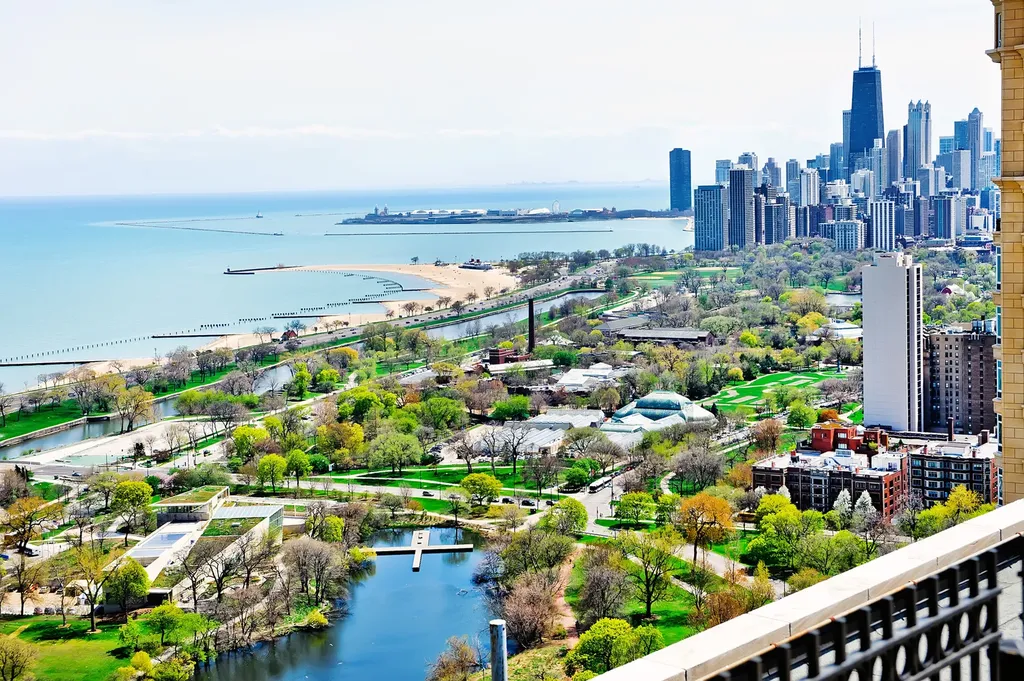2626 North Lakeview Avenue Chicago IL 60614