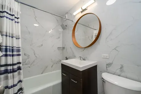 2626 North Lakeview Avenue Chicago IL 60614