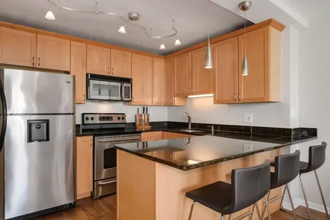 2626 North Lakeview Avenue Chicago IL 60614