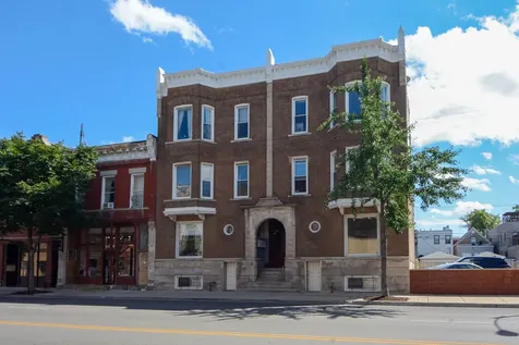 2143 West Chicago Avenue Chicago IL 60622
