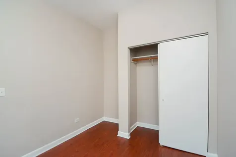 2143 West Chicago Avenue Chicago IL 60622