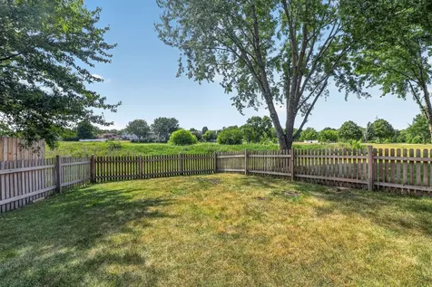 464 Gloria Lane Oswego IL 60543