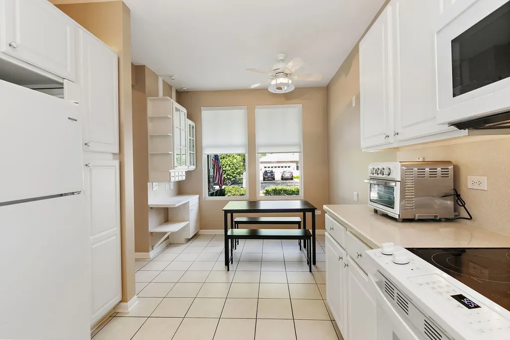 12251 Tuliptree Lane Huntley IL 60142