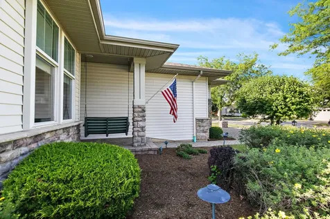 12251 Tuliptree Lane Huntley IL 60142