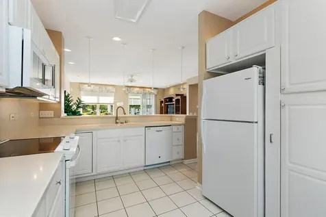 12251 Tuliptree Lane Huntley IL 60142