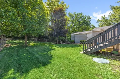 6314 Hillcrest Road Cary IL 60013