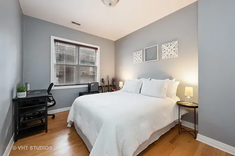2816 North Rockwell Street Chicago IL 60618